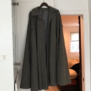 Vintage 100% wool cape